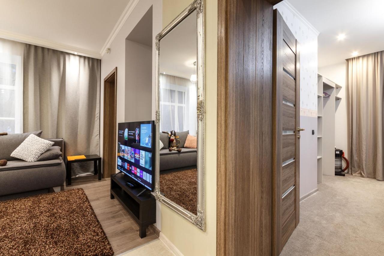Parkcosylux Two Bedrooms Apart Free Parking Riga Exterior foto